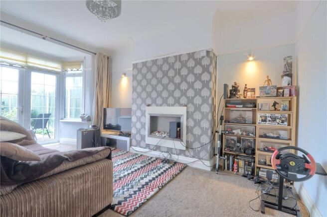3 bed Semi-Detached for sale Image 8
