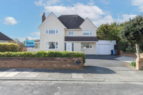 Lancaster Avenue, Lytham St. Annes, FY8