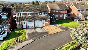 3, Calshot Place, Calcot, Reading RG31 7DA