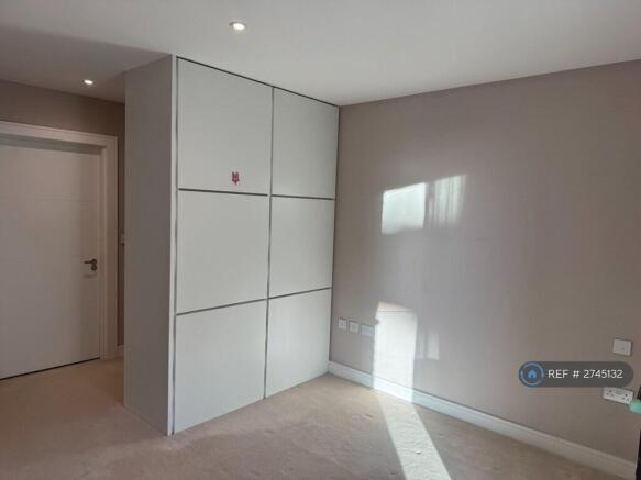 Bedroom 1-1