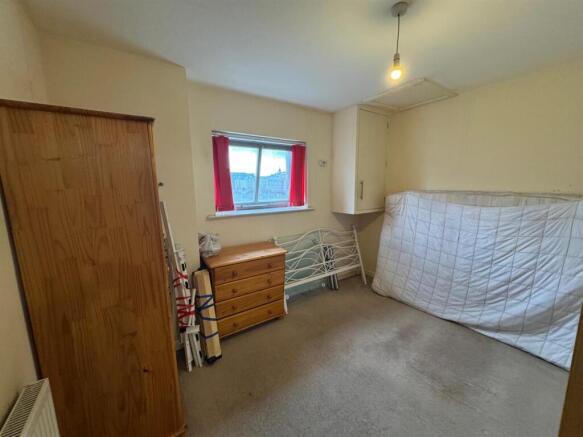 1 bed Flat to rent Image 6