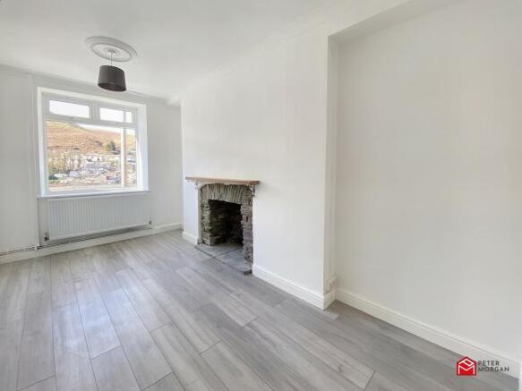 Sitting / Dining Room