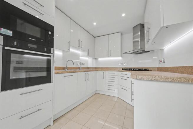 Kitchen Breakfast Room.jpg