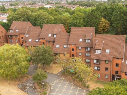 Franklyn Court, Marina Gardens, Fishponds