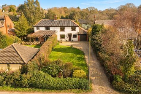 Threadneedle Street, Bergh Apton, Norwich