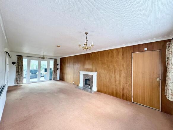 3 bed Detached Bungalow for sale Image 10