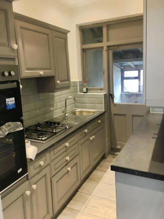 3b18290c-86 20 281 29