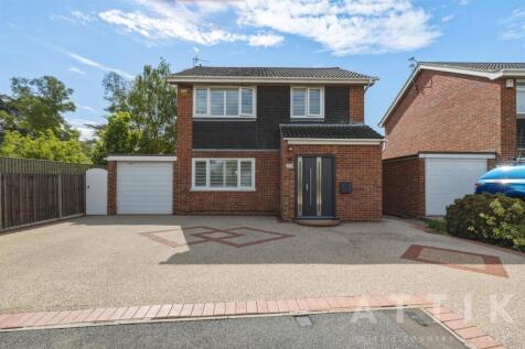 Ferndale Close, Hellesdon, Norwich