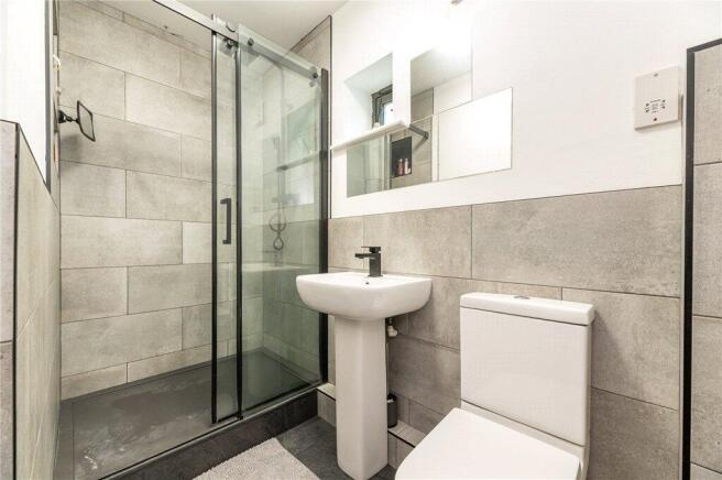 2 bed Apartment for sale Image 10