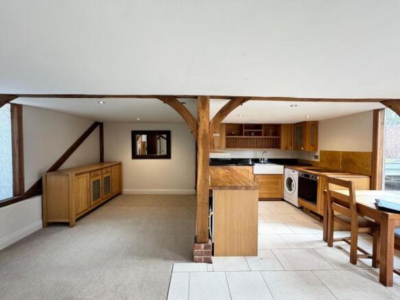 living area 2.jpg