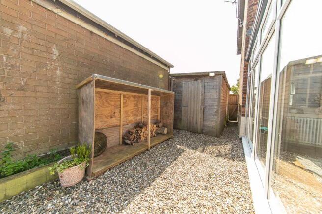 Shed with power and lighting & wo...
