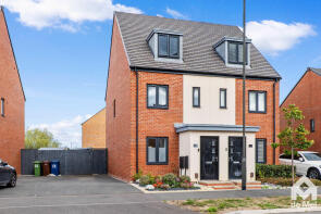 37, Sapphire Road, Bishops Cleeve, Cheltenham GL52 7YT