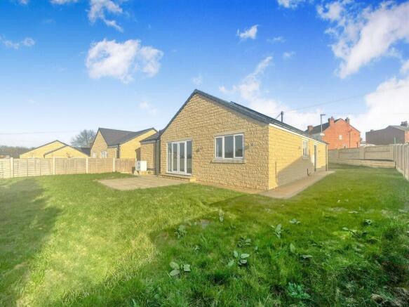 3 bed Detached Bungalow for sale Image 10