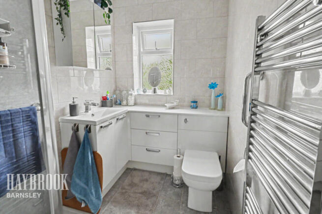 3 bed Bungalow for sale Image 10
