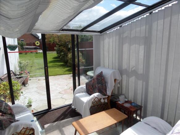GARDEN ROOM