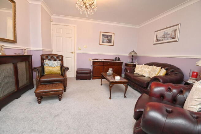 2 bed Detached Bungalow for sale Image 4