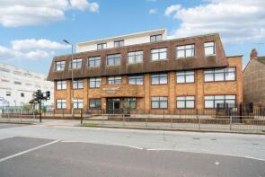 Flat 42, 230 Britannic House, Burlington Road, New Malden KT3 4NW