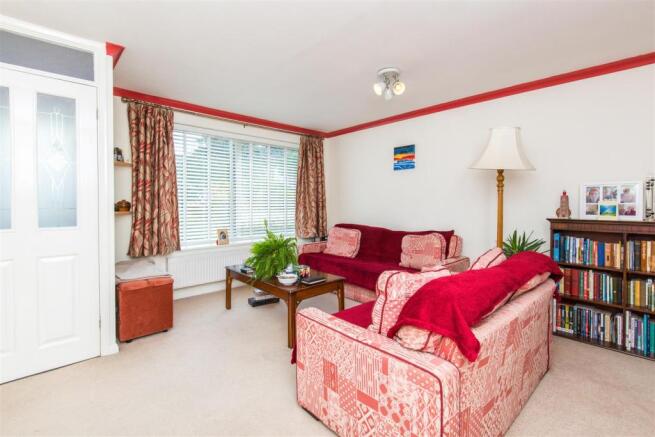 24 Harcourt Close-13.jpg
