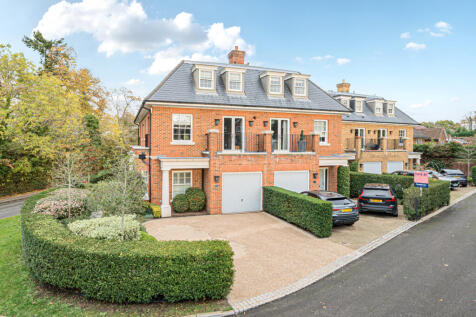 Crown Lane, Virginia Water, GU25