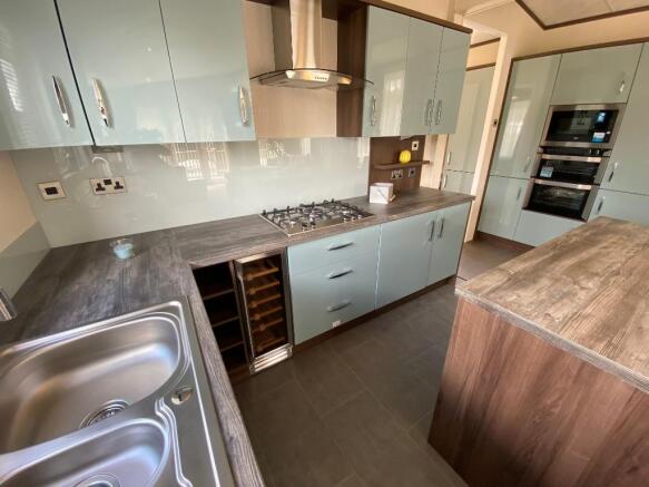 Kitchen Side