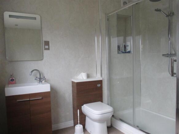 a-gospelhall36.bath4.JPG