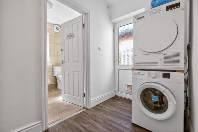 3 bed Terraced for sale Image 7