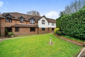 22, Carters Meadow, Andover SP10 4AF