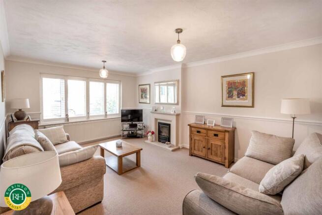3 bed Detached Bungalow for sale Image 7