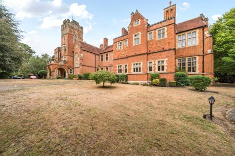 Oldfield Wood, Woking, GU22