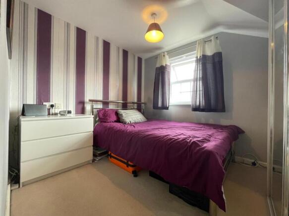 1 bed House for sale Image 9