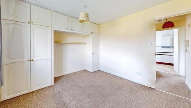 2 bed Flat for sale Image 9