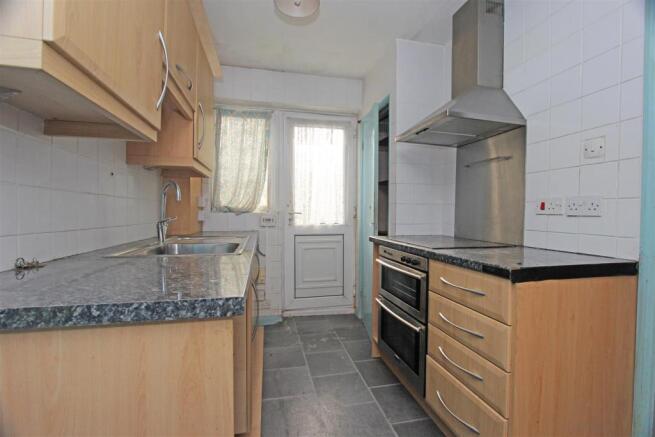 10 Palmerston Walk Kitchen.jpg