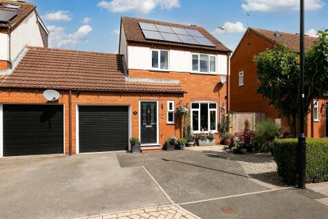 Riverside Close, Elvington, York, YO41 4DU