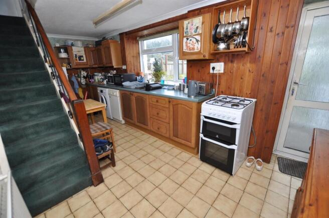 Kitchen / Breakfast Room