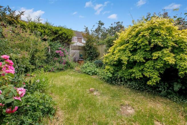 3 bed Semi-Detached for sale Image 12