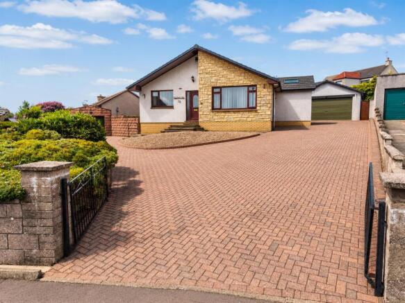 12 Beechwood Crescent Kirriemuir-1.jpg