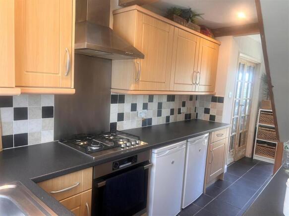 2 bed Terraced for sale Image 10