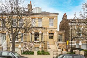 47, Salcott Road, London SW11 6DQ