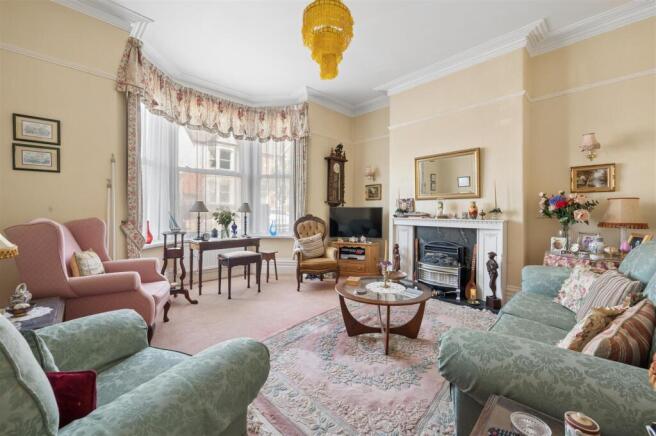 Kiln Lane - Reception Room
