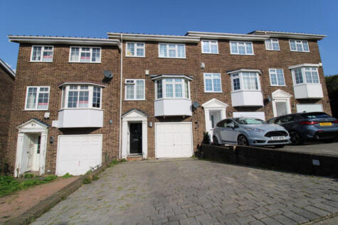 Station Road, Benfleet, SS7 1