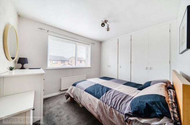 2 bed Semi-Detached for sale Image 10