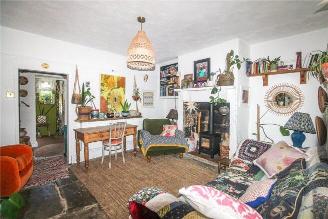 2 bed Terraced for sale Image 2