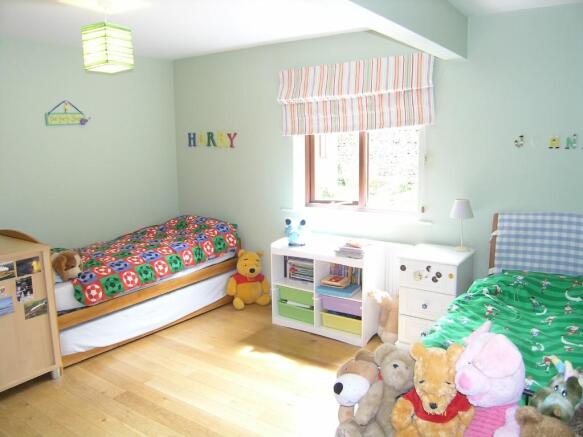 Photo 16