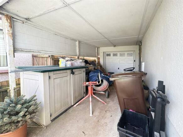 Car Port.JPG