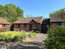 29, Weston Lea, Leatherhead KT24 6LG