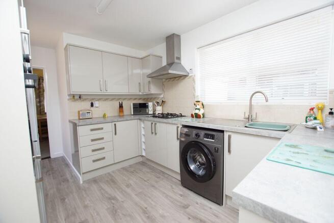 Walnut Drive, Stubbington, PO14 photo 4