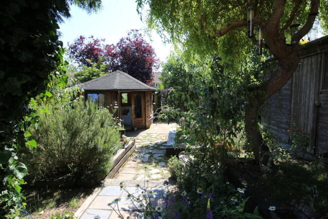 Photo 31