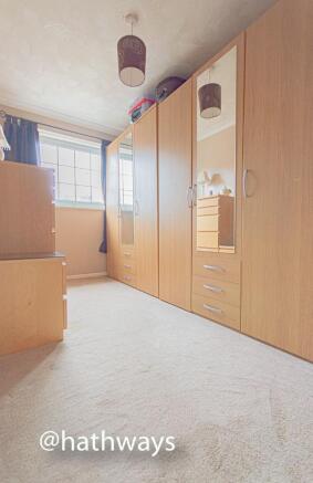 Photo 33