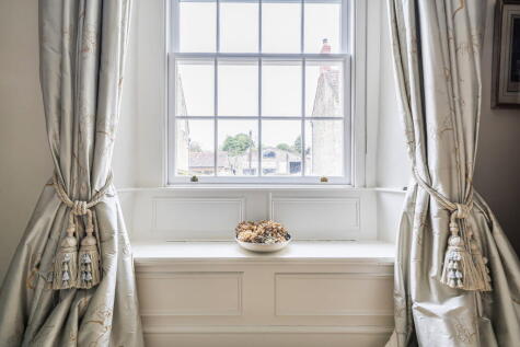 The Manse, Bath Road, Beckington BA11 6SW