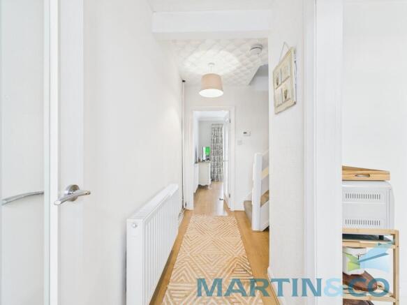 CAM01870G0-PR0187...